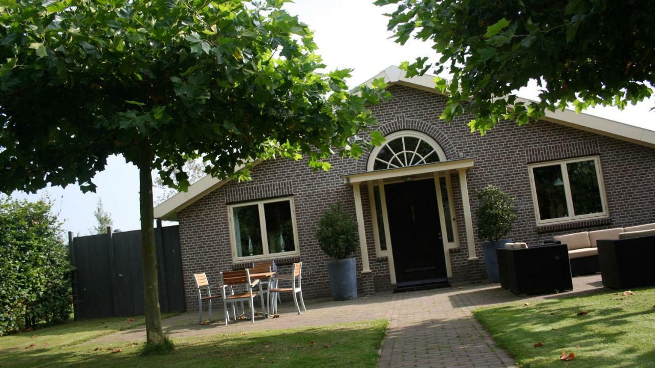 Zwaluwhof Bed & Breakfast Dalfsen Exterior photo